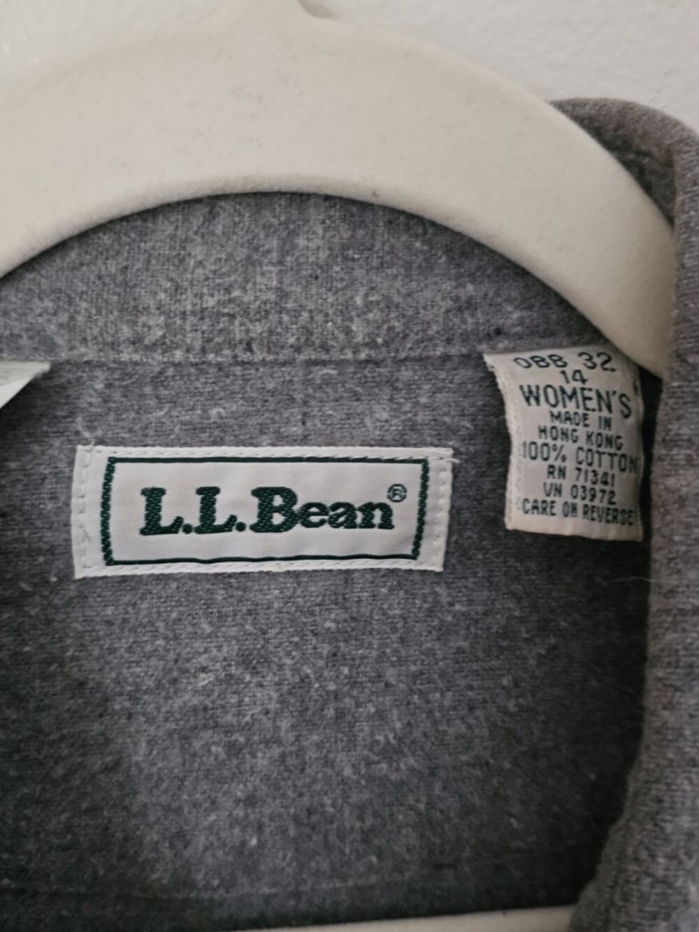 Vintage L.L. Bean embroidered button-down flannel chamois top - Picture 2 of 10